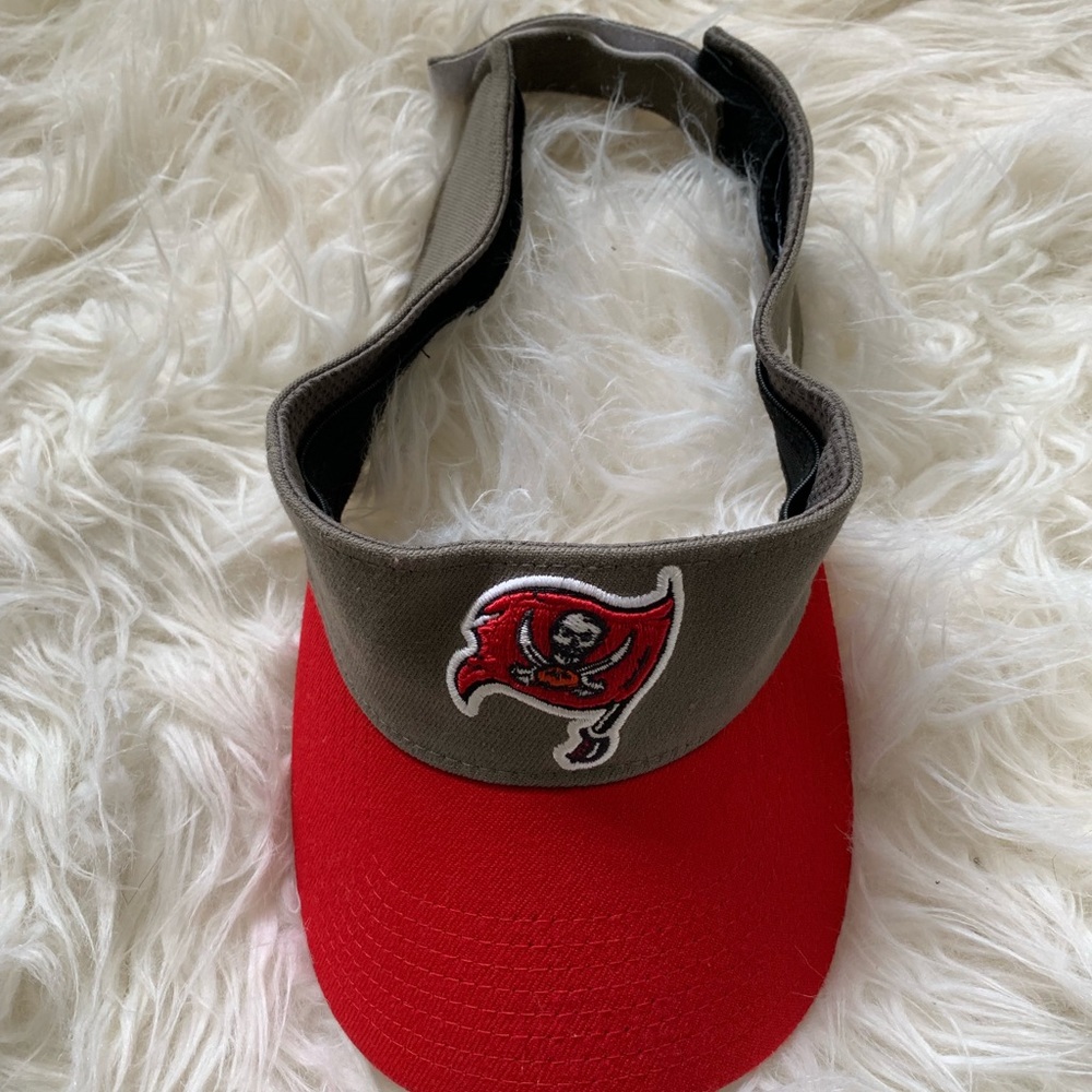 Visor - Picture 2 of 2